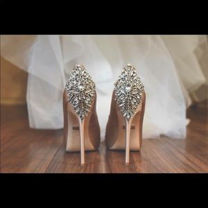Badgley Mischka Pumps